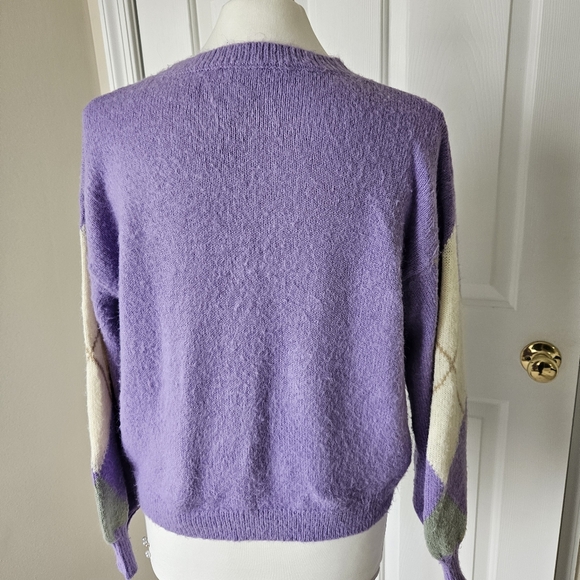 Beautiful Purple Crewneck Sweater - S - Picture 4 of 6